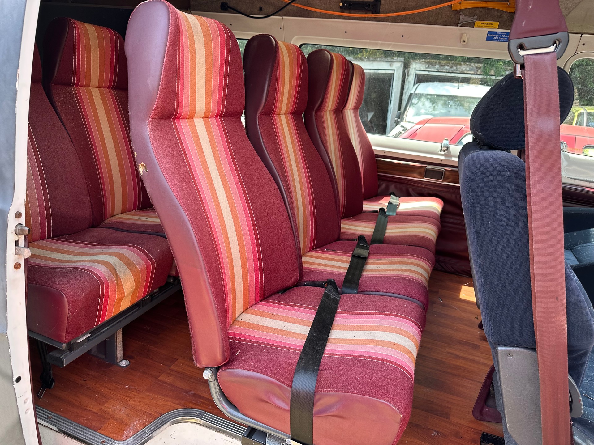 MOWAG B 350 N8 CHRYSLER Van 5.9L (BETRIEBSFERIEN bis 09.08.26)-image-13