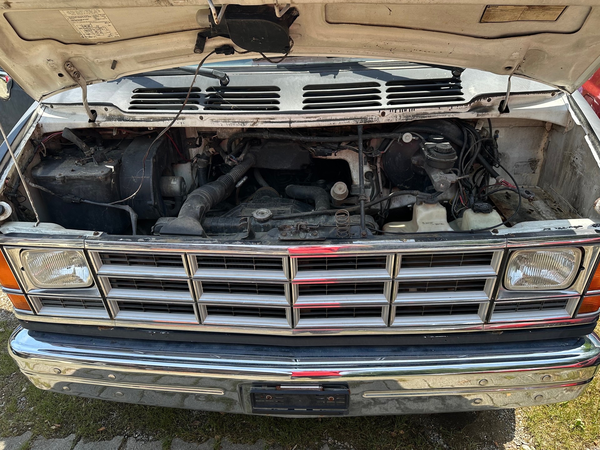 MOWAG B 350 N8 CHRYSLER Van 5.9L (BETRIEBSFERIEN bis 09.08.26)-image-18