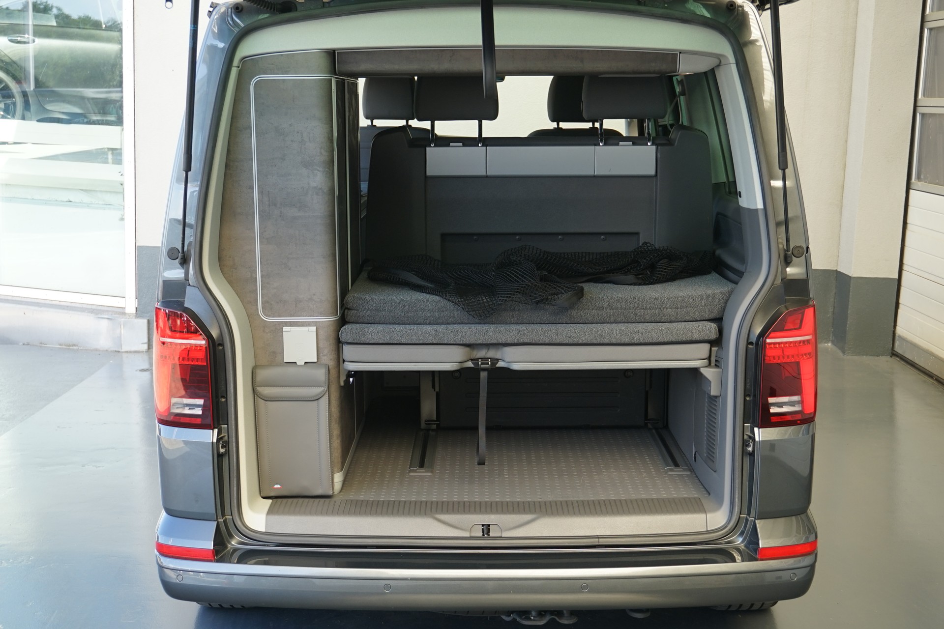 VW T6.1 California TDI Ocean Liberty 150PS-image-17