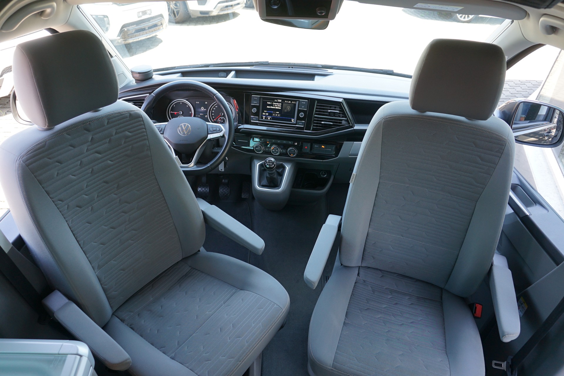 VW T6.1 California TDI Ocean Liberty 150PS-image-21