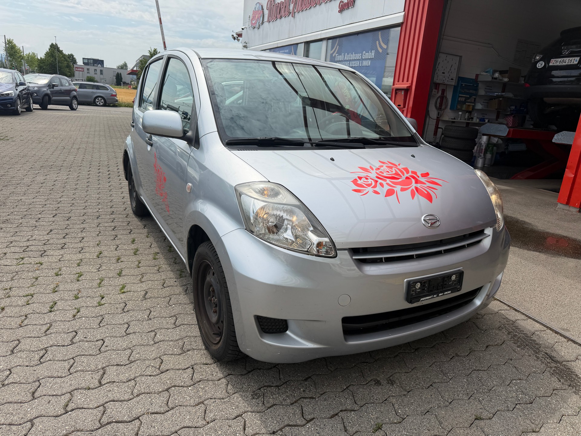 DAIHATSU Sirion 1.3 S eco-4WD-showroom-element-2
