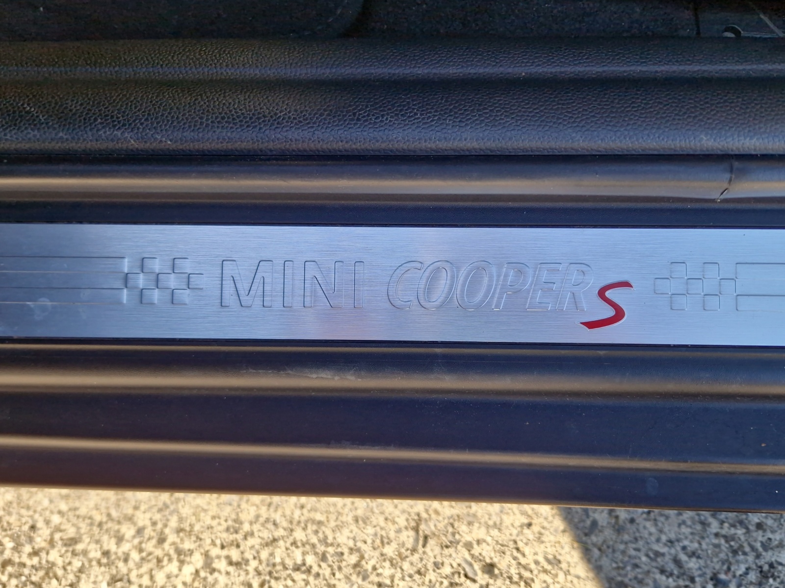 MINI Mini F55 2.0 SD Cooper-image-11