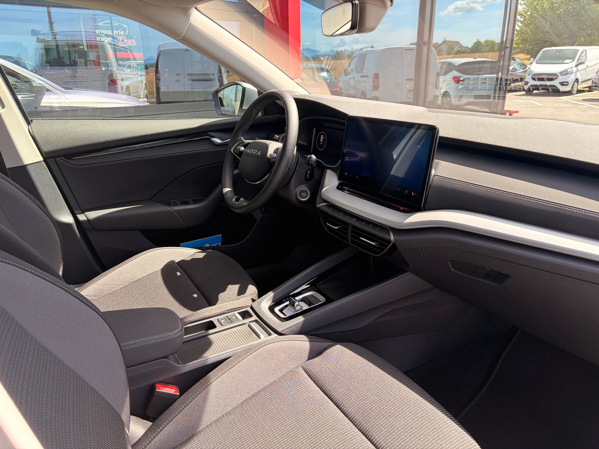 SKODA Octavia Combi 1.5 TSI mHEV DSG Dynamic-image-5