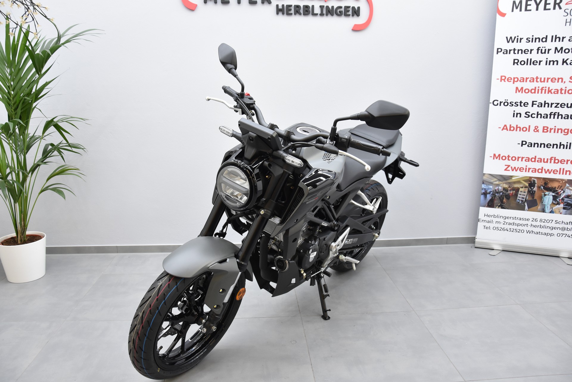 HONDA CB 125 R-image-2