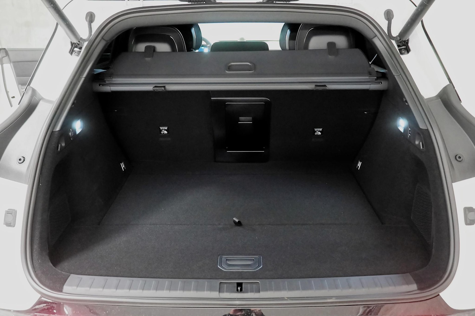 ZEEKR 7X Privilege AWD-image-9