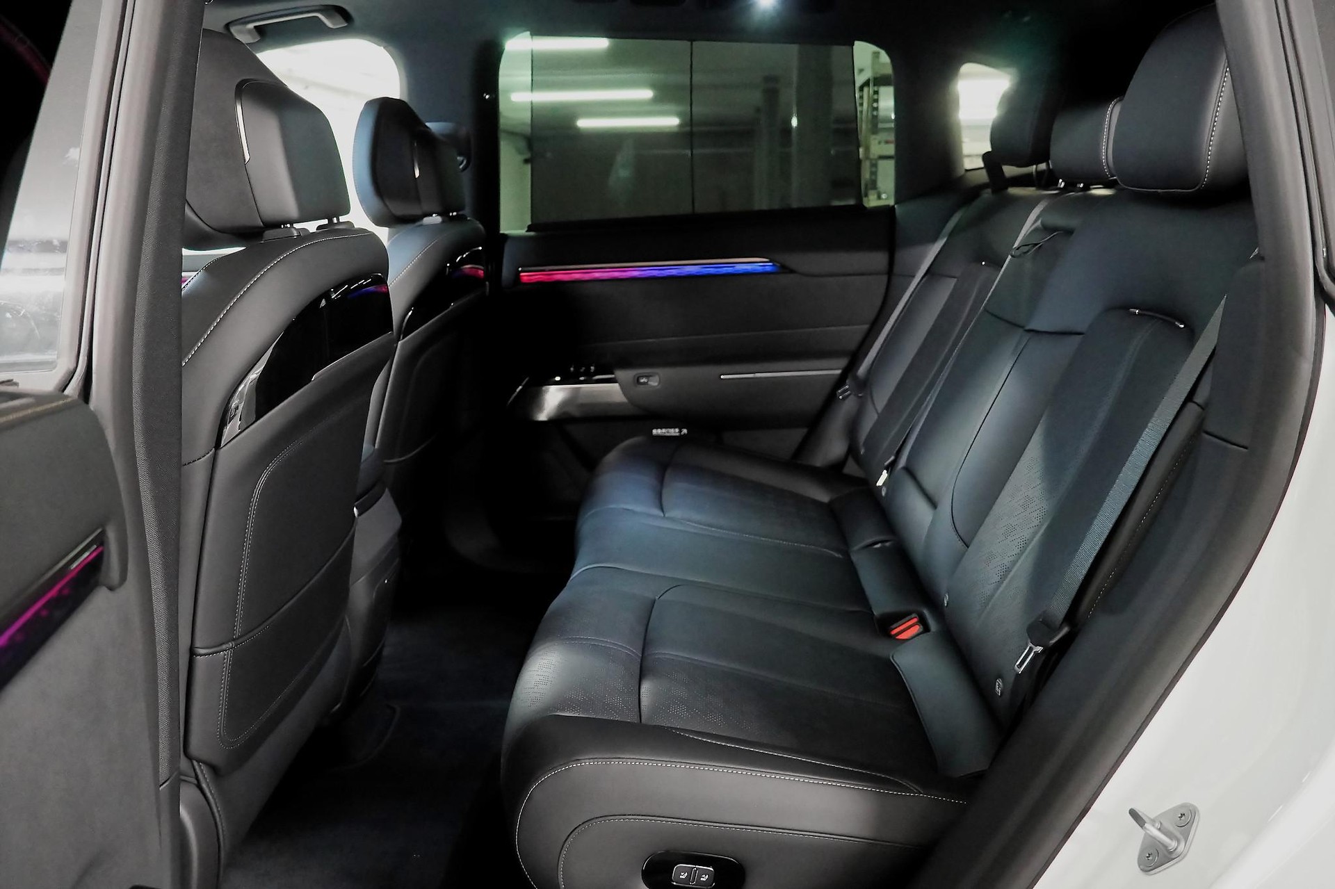 ZEEKR 7X Privilege AWD-image-13