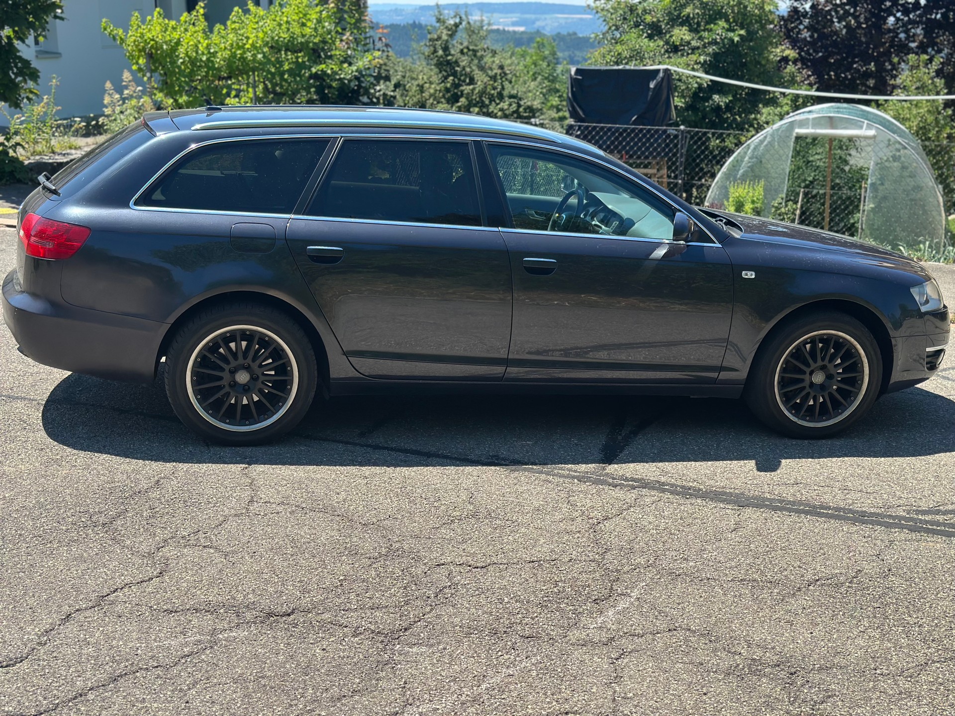 AUDI A6 Avant 3.0 V6 TDI quattro-image-4