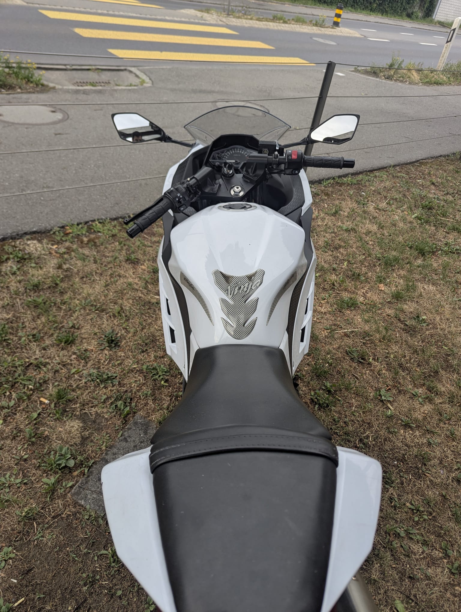 KAWASAKI Ninja 300 ABS-image-4