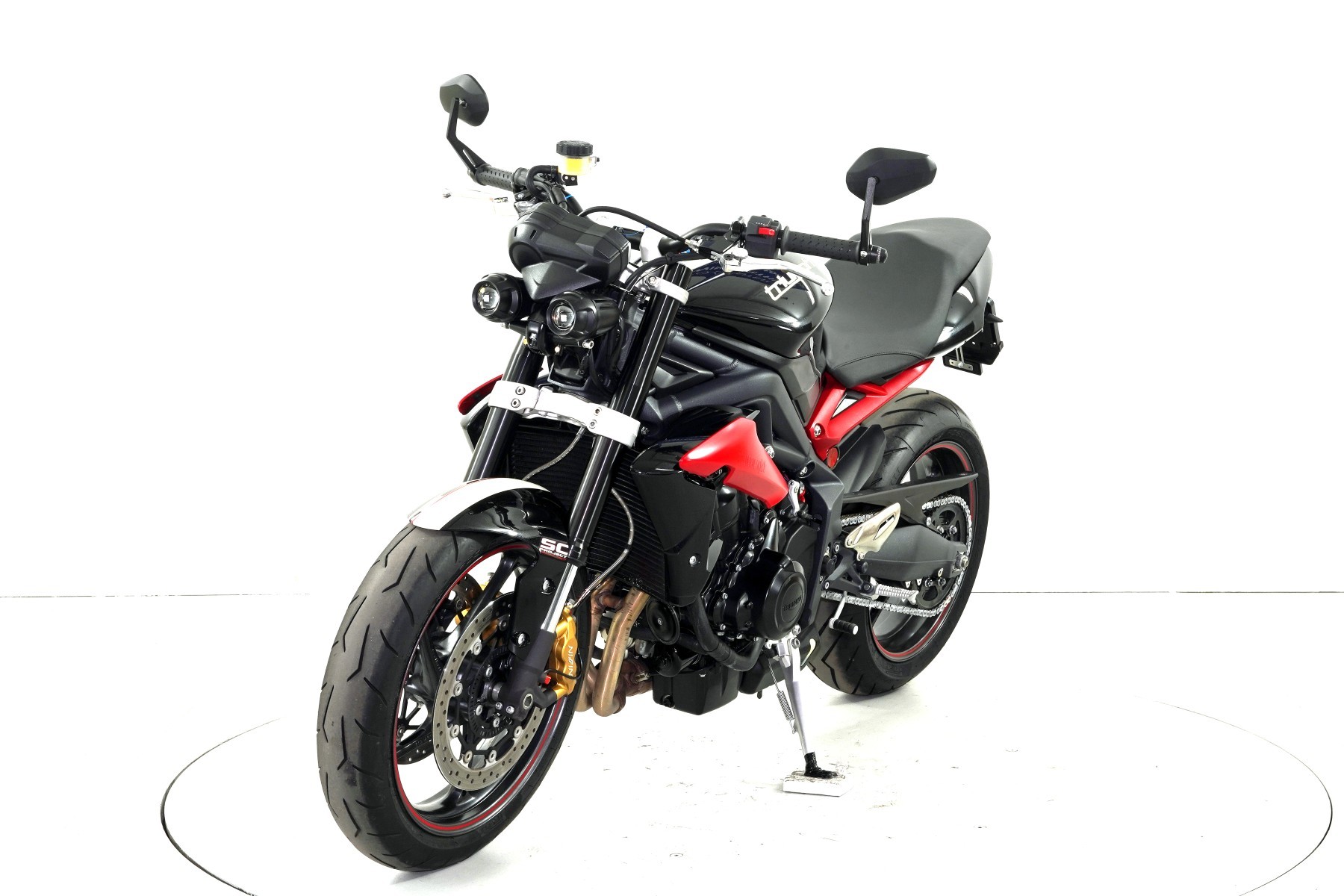TRIUMPH Street Triple-image-2