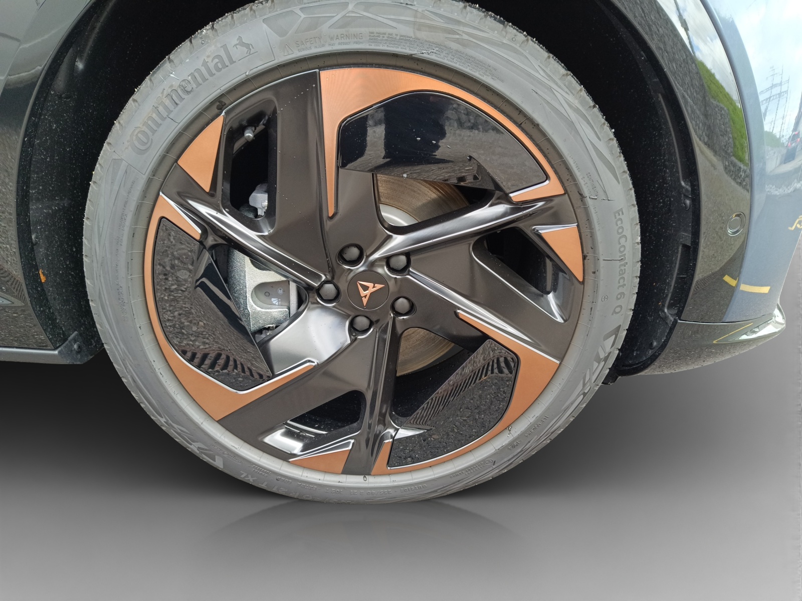 CUPRA Tavascan Type 9 77 kWh Adrenaline-image-15