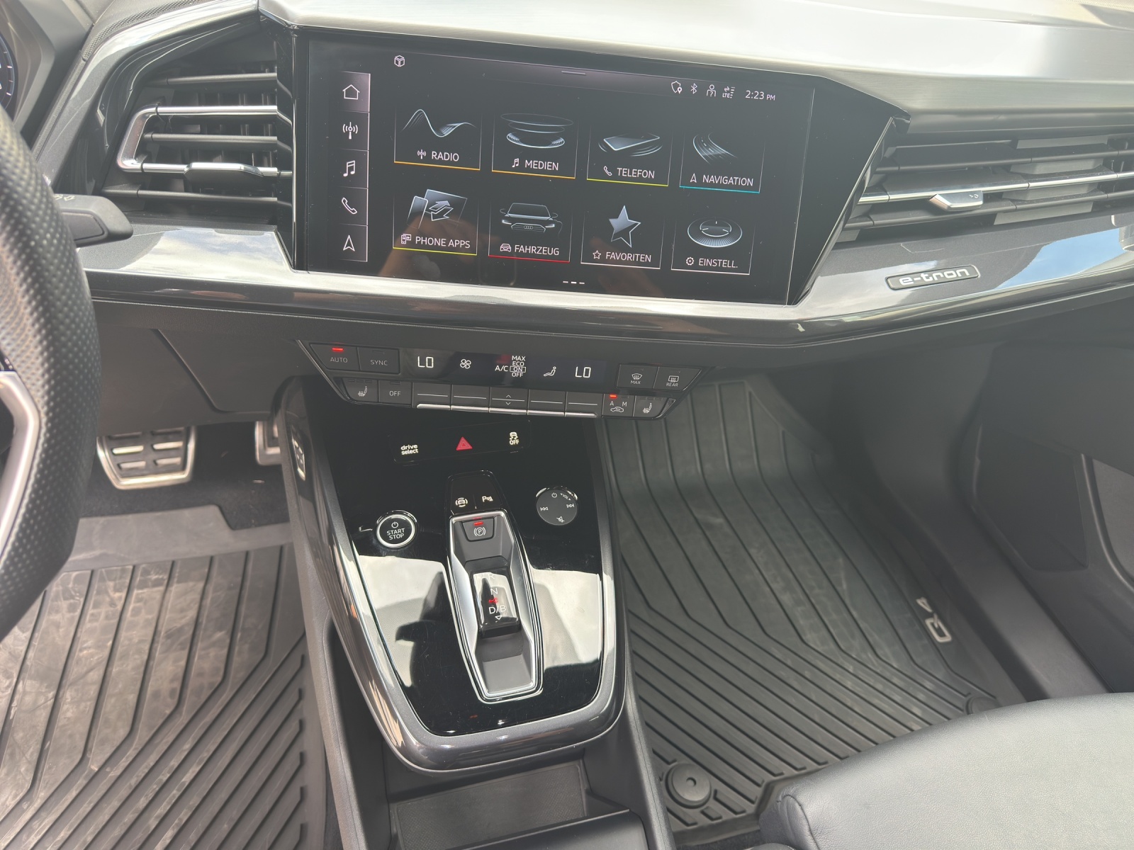 AUDI Q4 Sportback e-tron 50 quattro-image-11