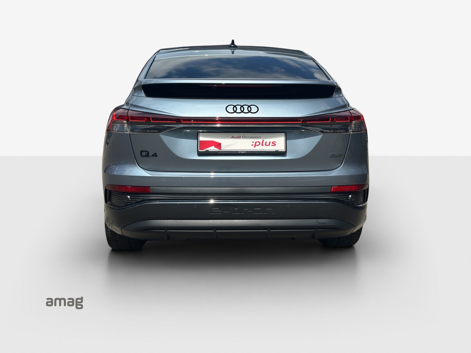 AUDI Q4 Sportback e-tron 50 quattro-image-4