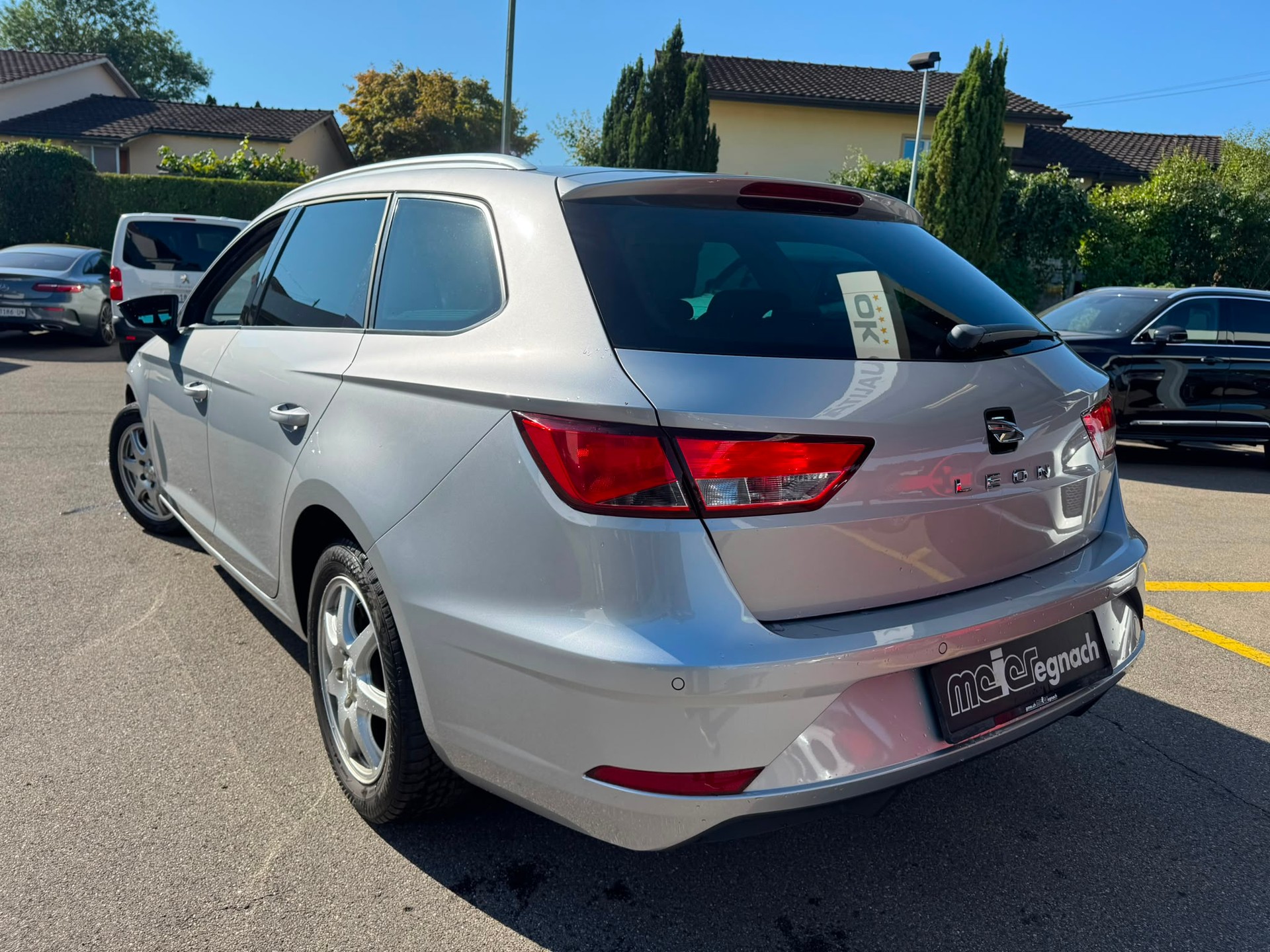 SEAT Leon ST 1.6 TDI CR Style DSG-image-5