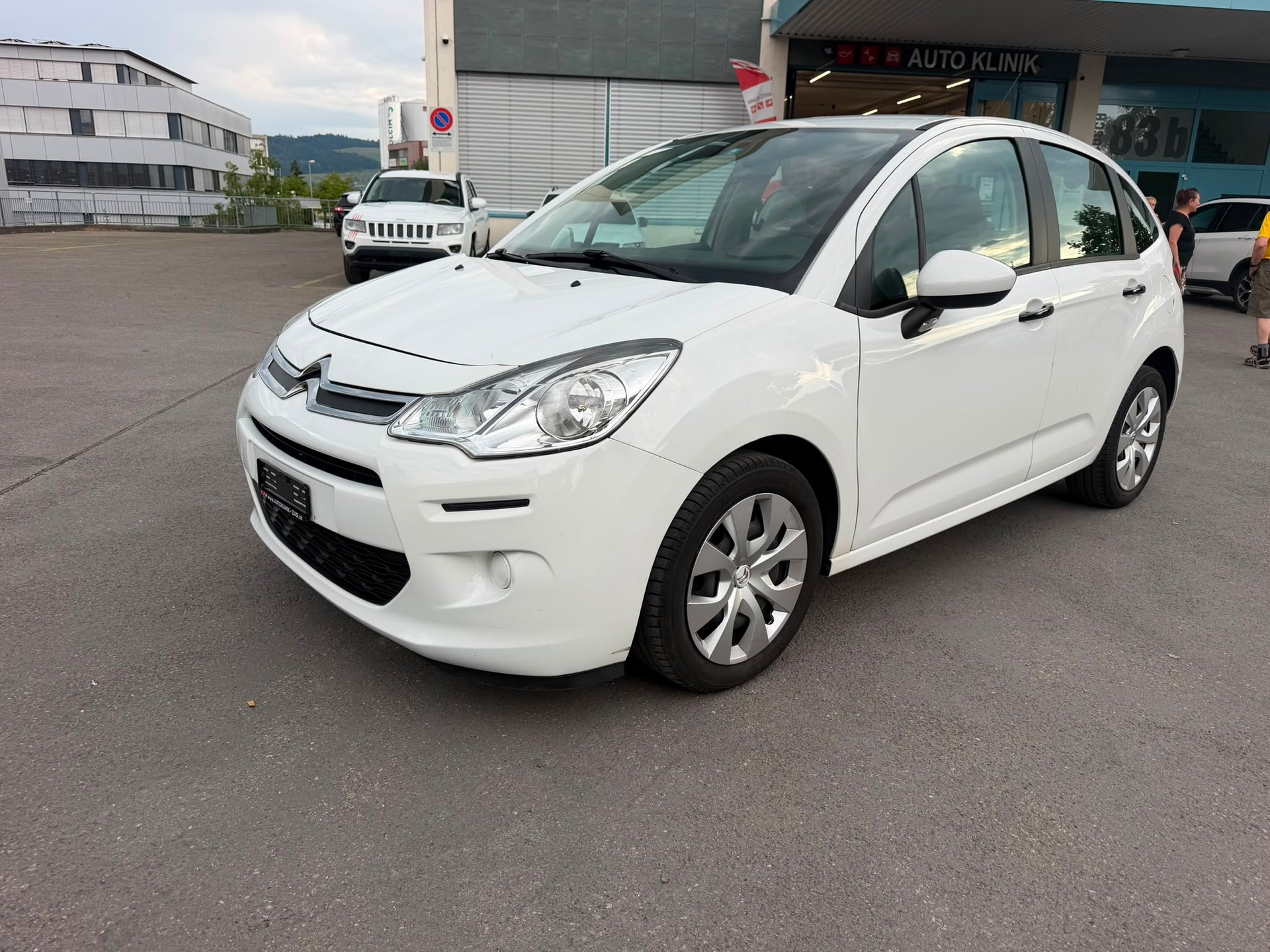CITROEN C3 1.2i Exclusive-showroom-element-1