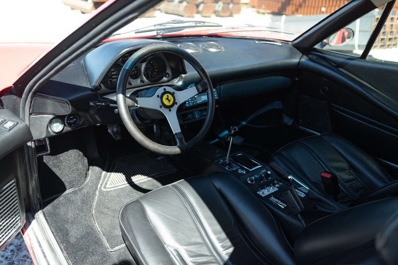 FERRARI 308 GTB (Vergaser & Trockensumpfschmierung)-image-8
