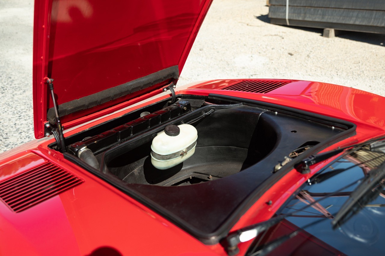 FERRARI 308 GTB (Vergaser & Trockensumpfschmierung)-image-13
