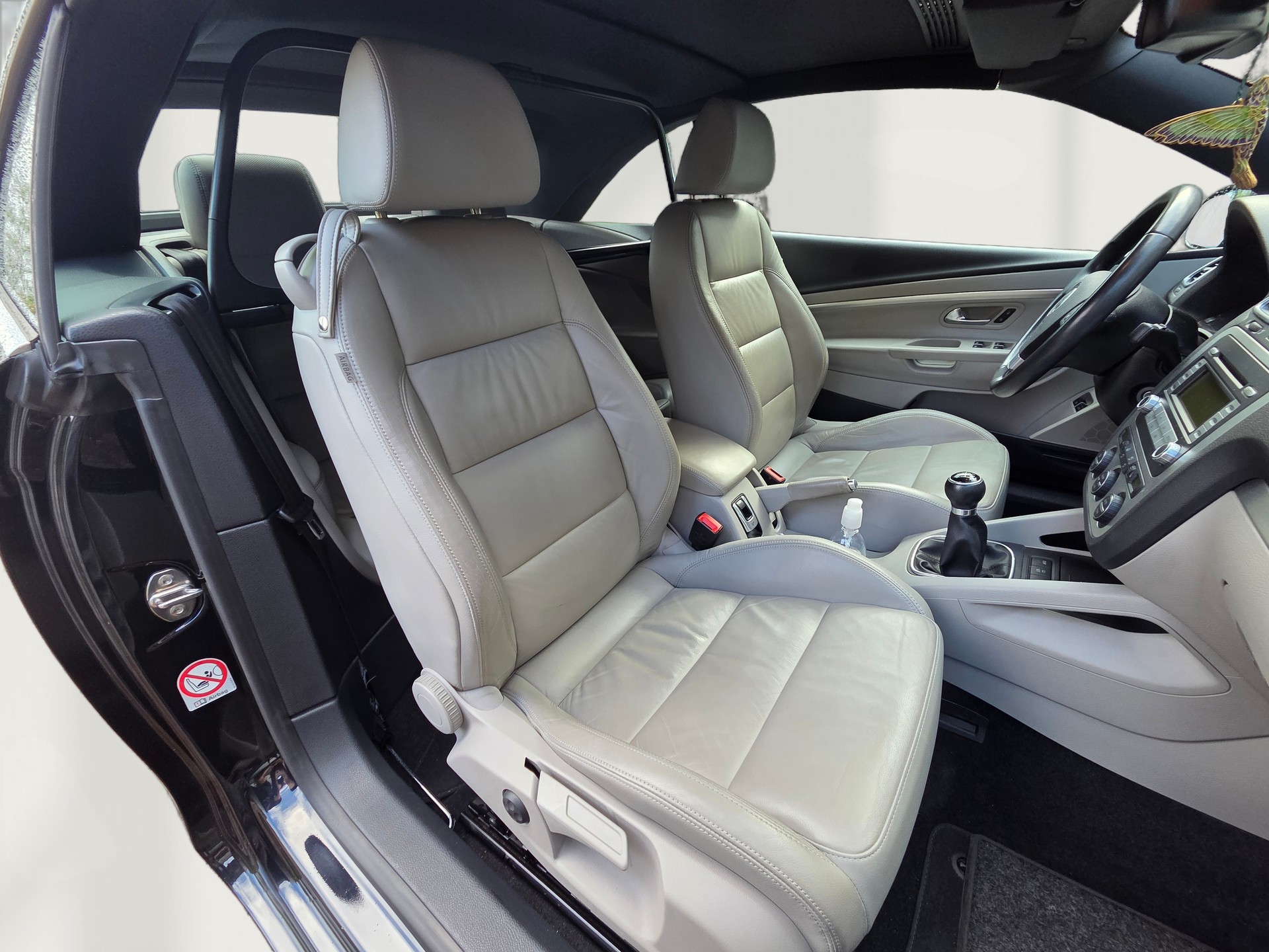 VW Eos 2.0 FSI Turbo-image-9