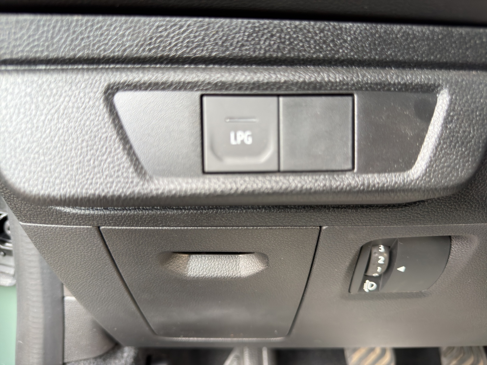 DACIA Sandero Stepway TCe 90 Expression-image-23