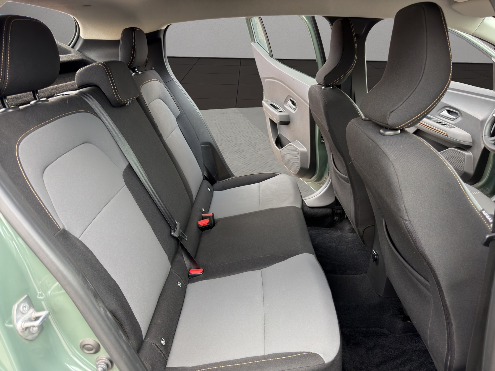 DACIA Sandero Stepway TCe 90 Expression-image-17