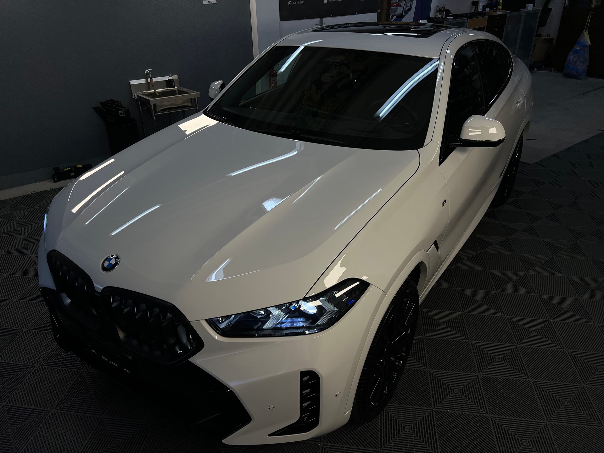 BMW X6 xDrive 48V 30d M Sport Pro Steptronic *Gratis Service bis 100'000Km* *Werksgarantie*-image-4