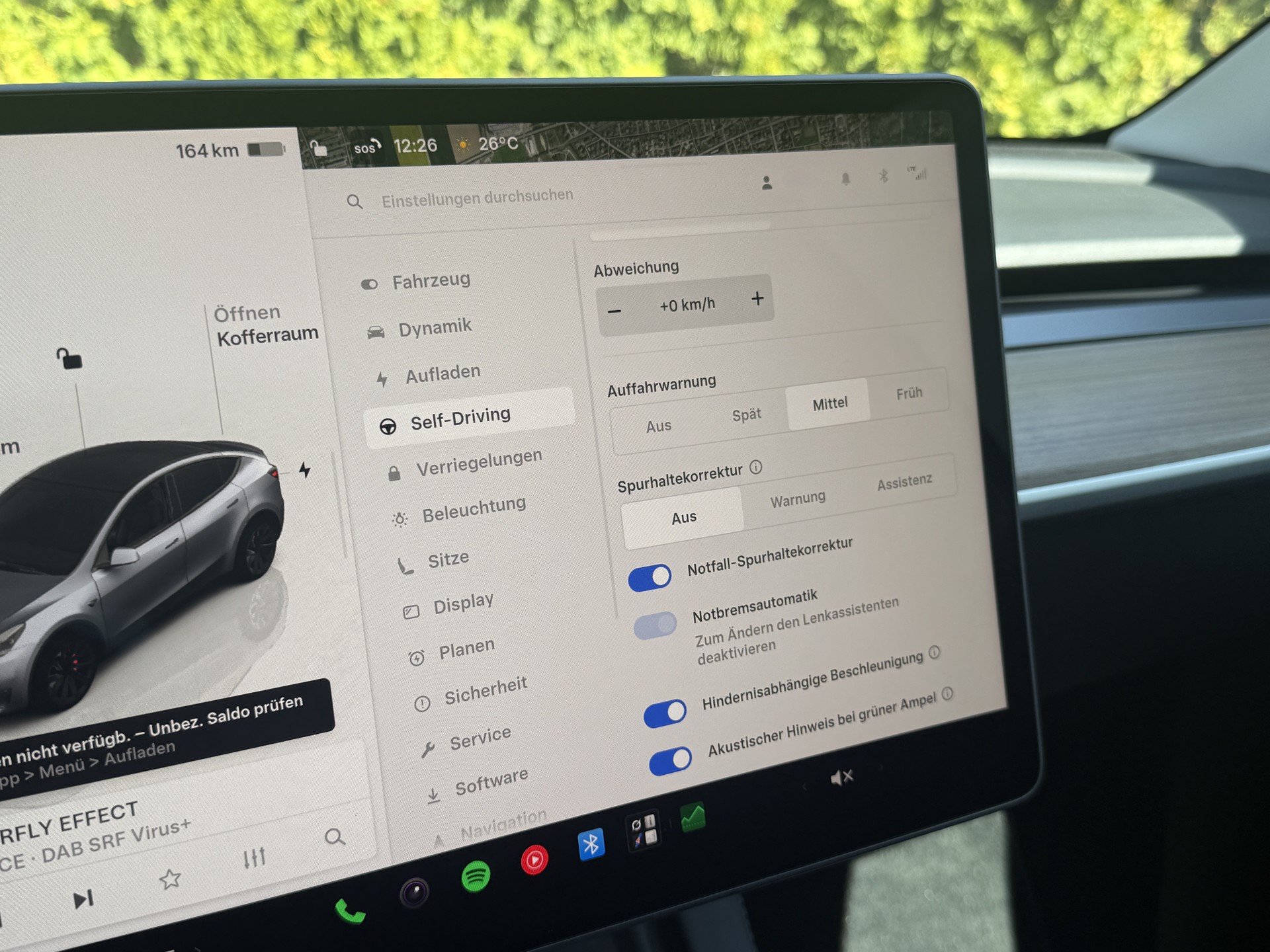 TESLA Model Y Performance / Werksgarantie / 1.Hand-image-27