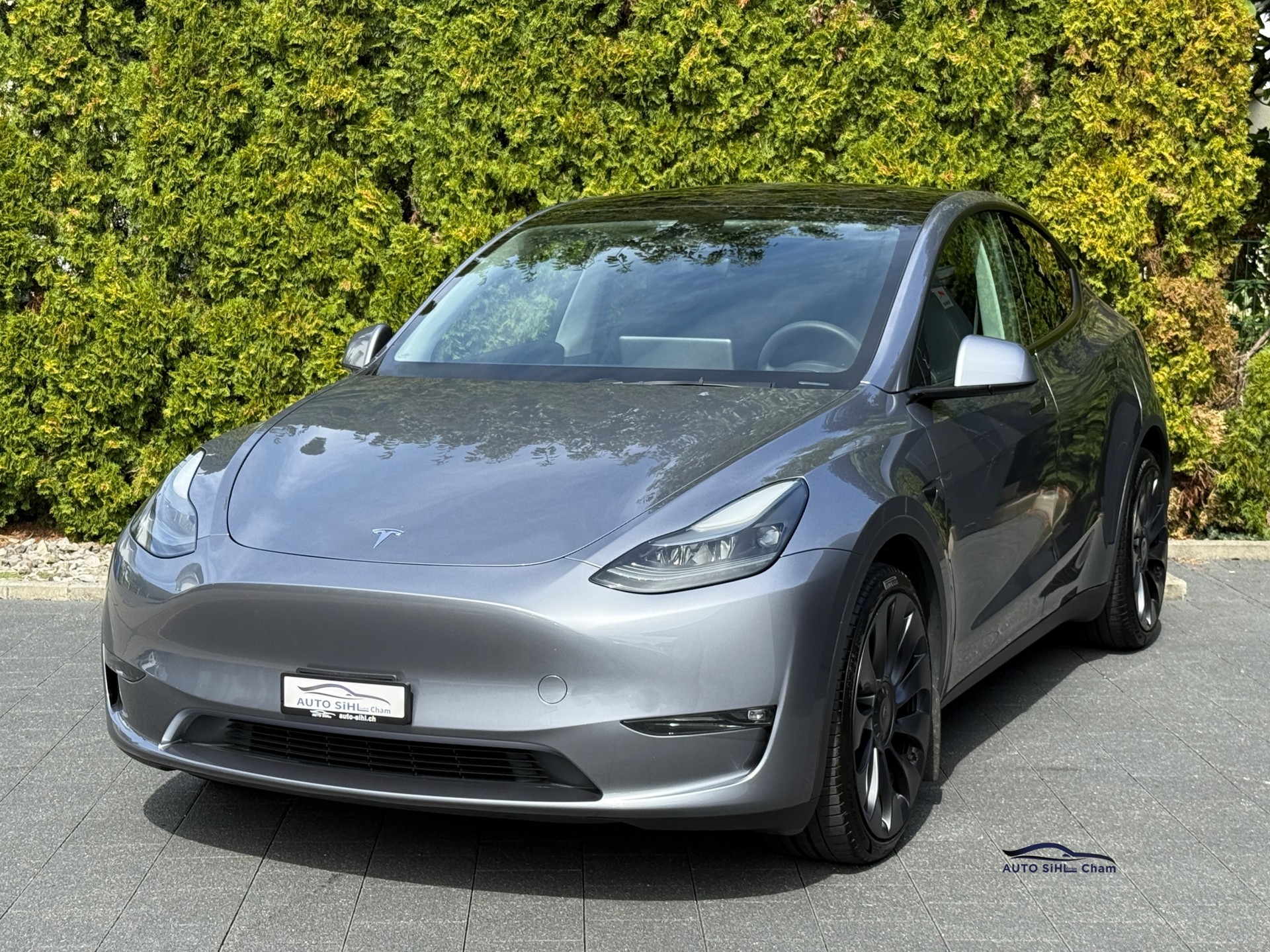 TESLA Model Y Performance / Werksgarantie / 1.Hand