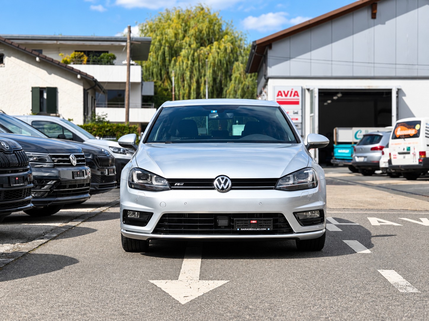VW Golf 1.2 TSI Cup R-Line-showroom-element-1