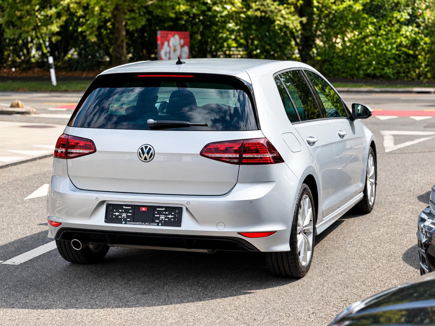 VW Golf 1.2 TSI Cup R-Line-image-6