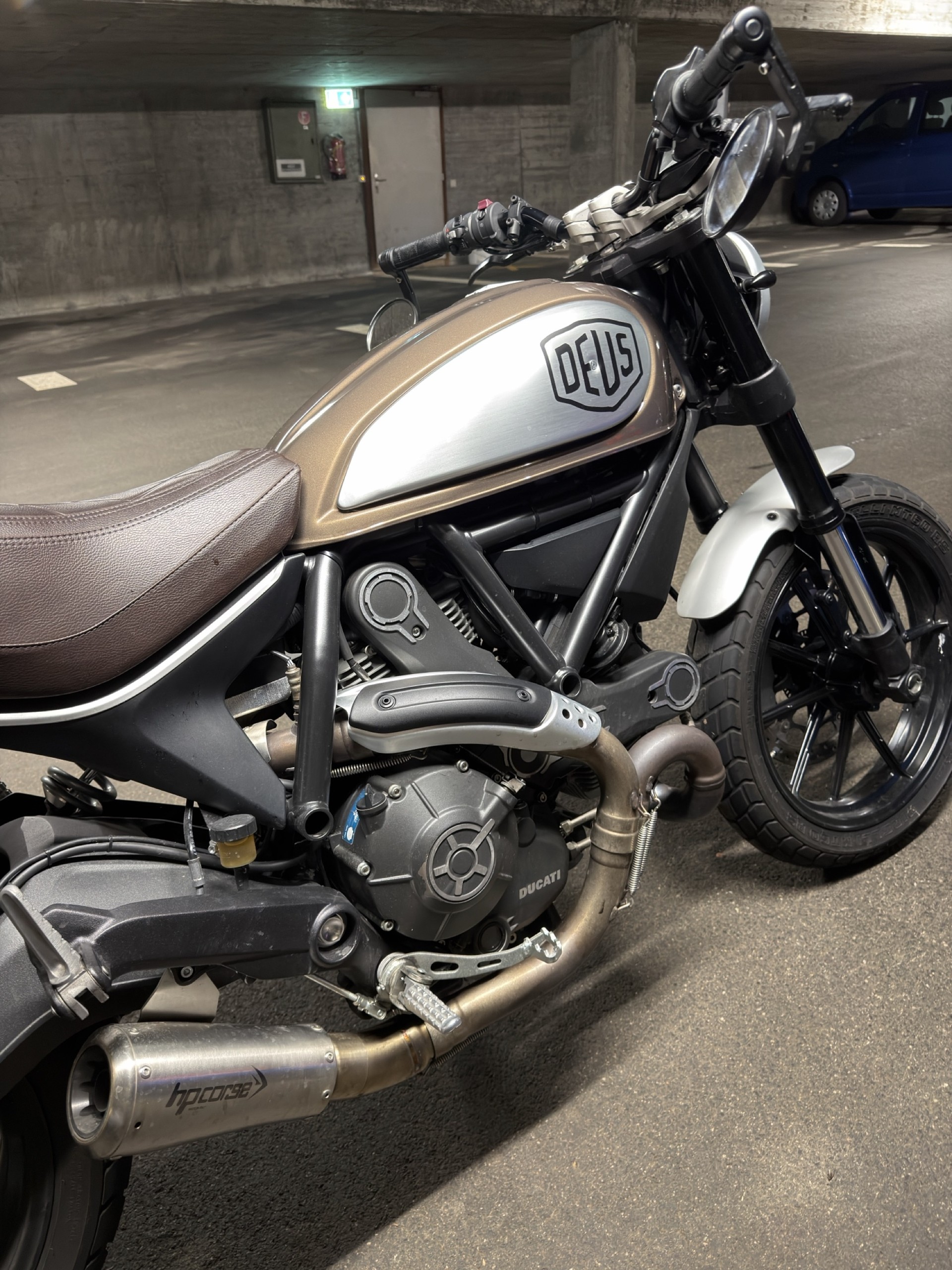 DUCATI Scrambler 800 Classic ABS-image-3