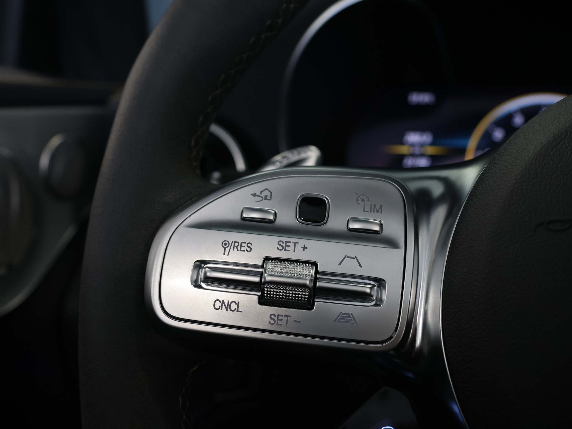 MERCEDES-BENZ C 63 S AMG Premium 9G-tronic *AMG-PERFORMANCE AUSPUFF*-image-23