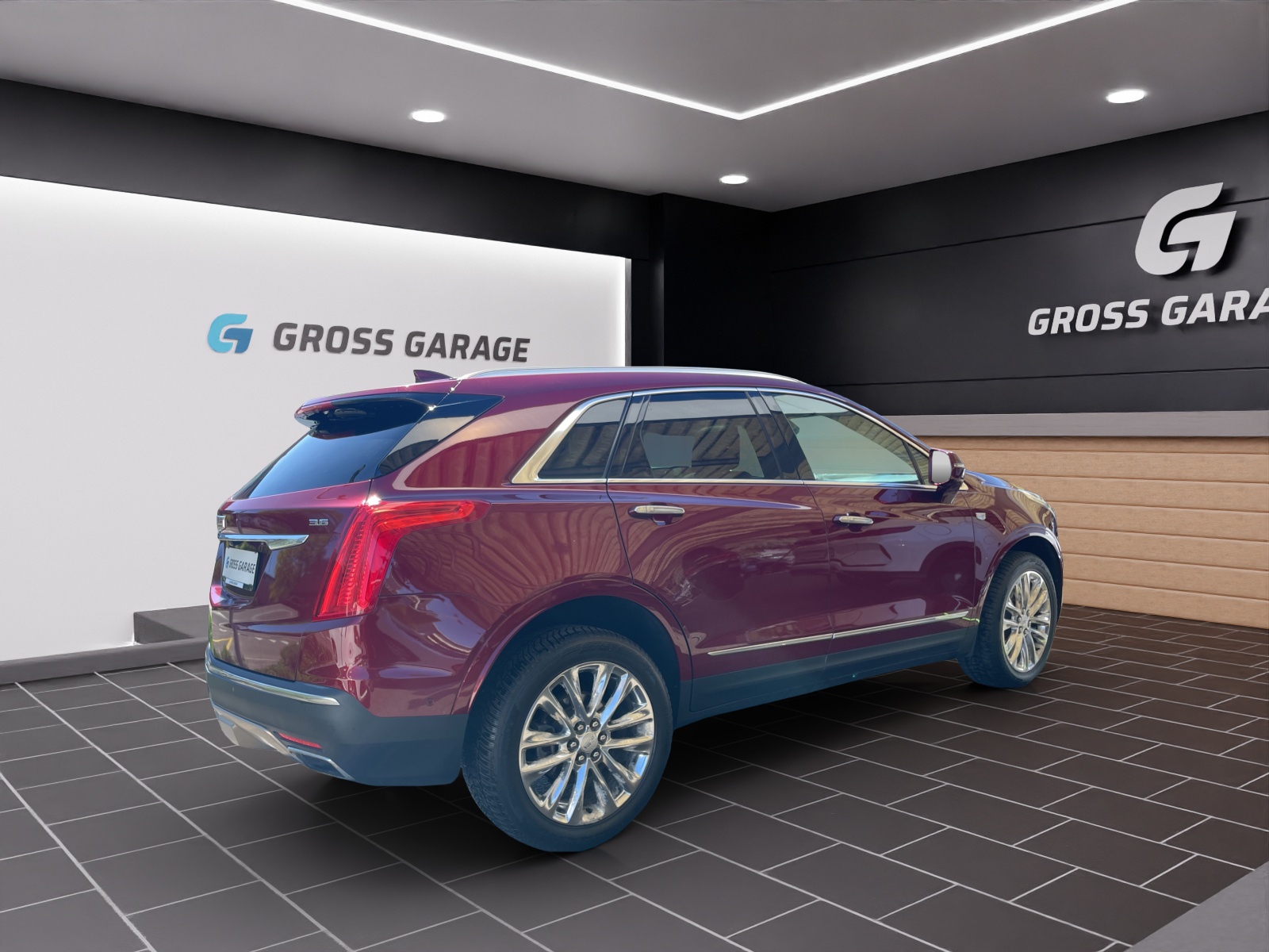 CADILLAC XT5 Luxury-showroom-element-3