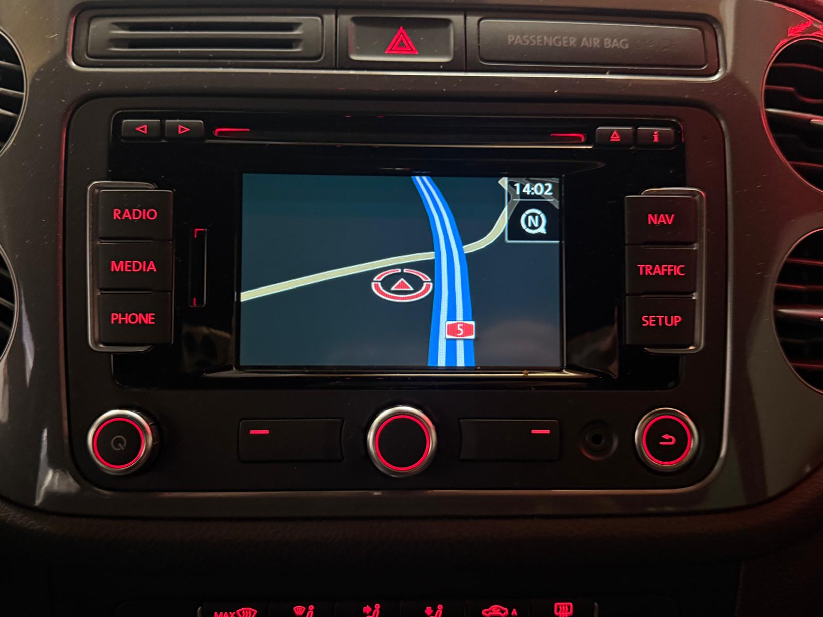 VW Tiguan 2.0 TSI Cup R-Line 4Motion DSG-image-24