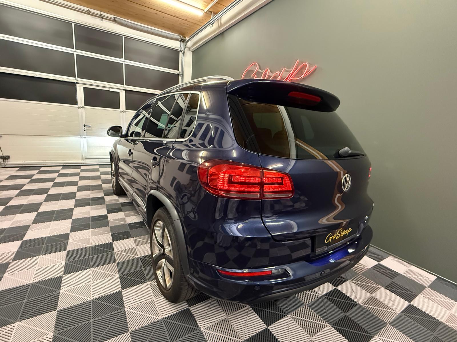 VW Tiguan 2.0 TSI Cup R-Line 4Motion DSG-showroom-element-3