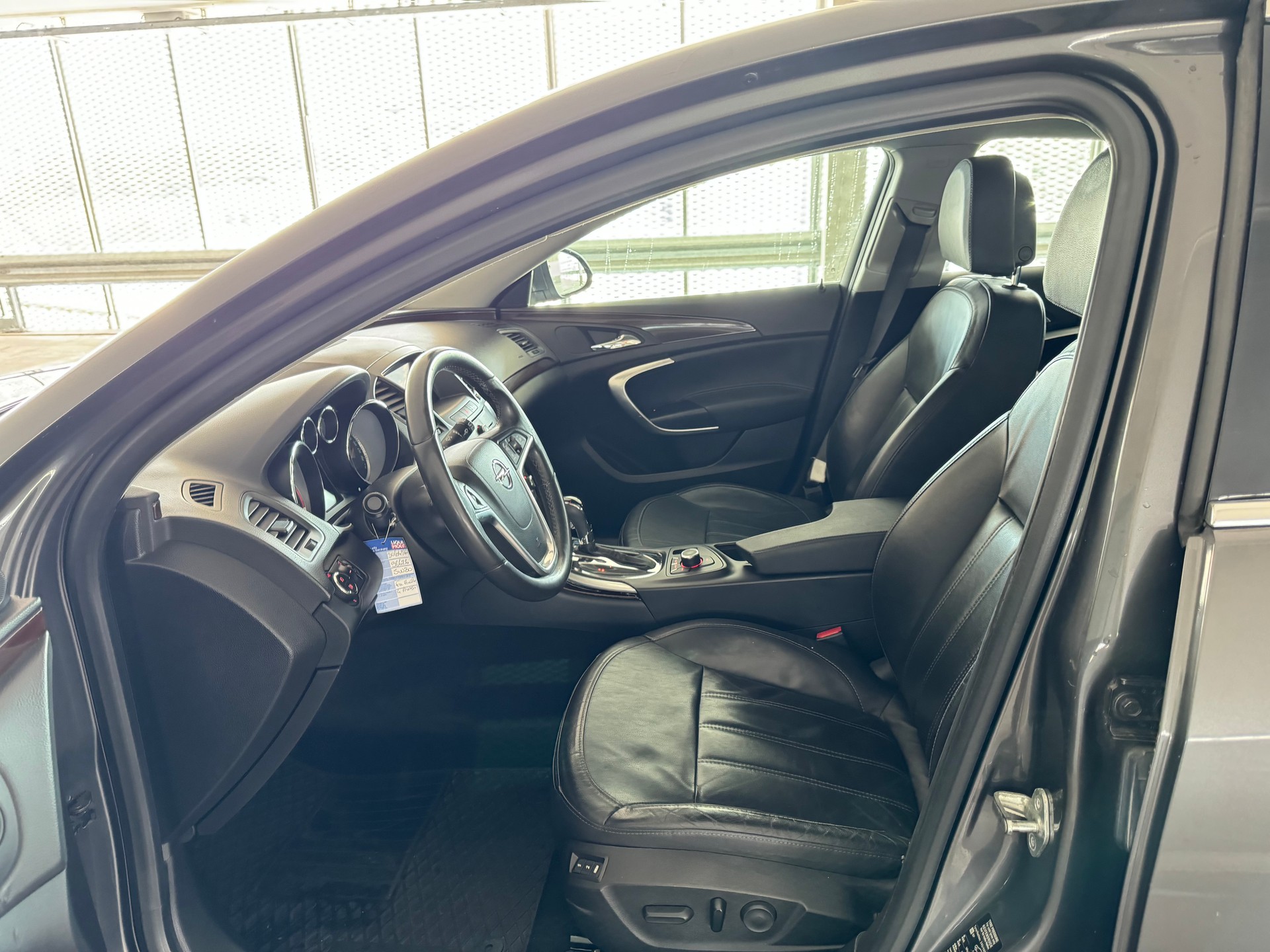 OPEL Insignia 2.0 CDTI Edition Automatic-image-9