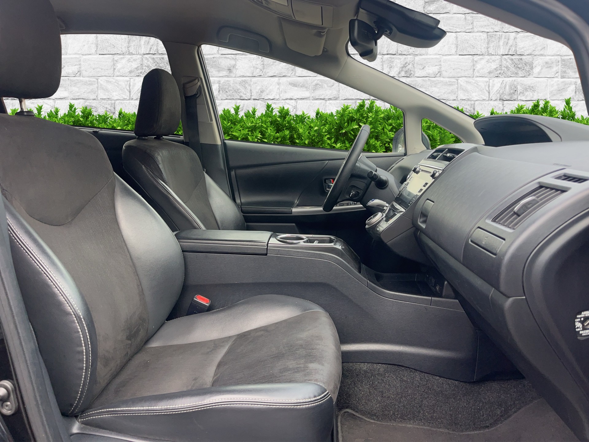 TOYOTA Prius+Wagon 1.8 VVT-i HSD Style 7 Places-image-11