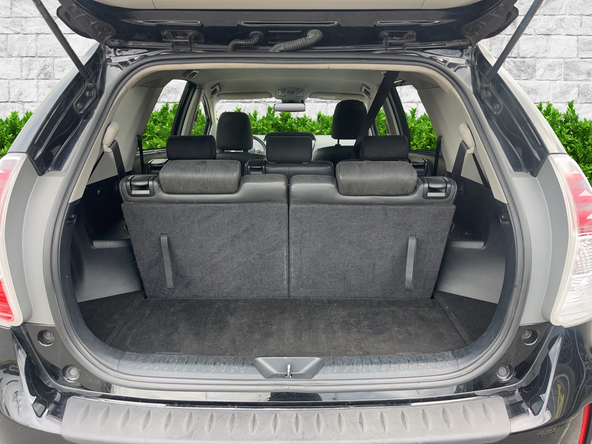 TOYOTA Prius+Wagon 1.8 VVT-i HSD Style 7 Places-image-14