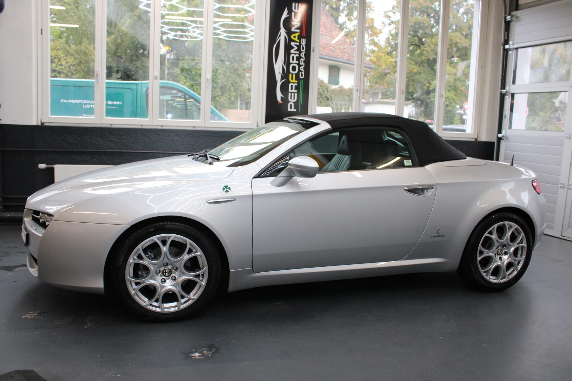 ALFA ROMEO Spider 2.2 JTS-image-12
