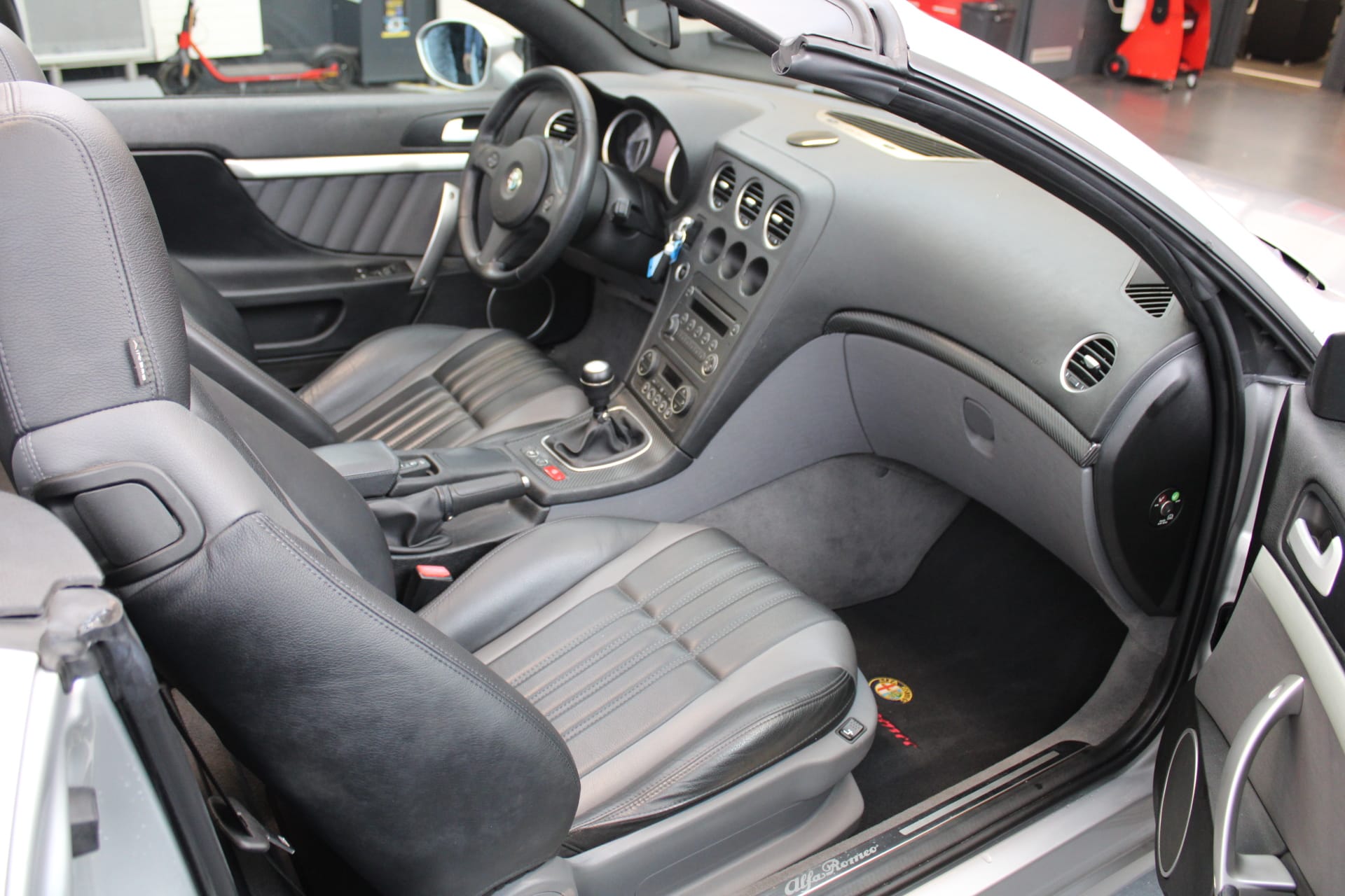 ALFA ROMEO Spider 2.2 JTS-image-8