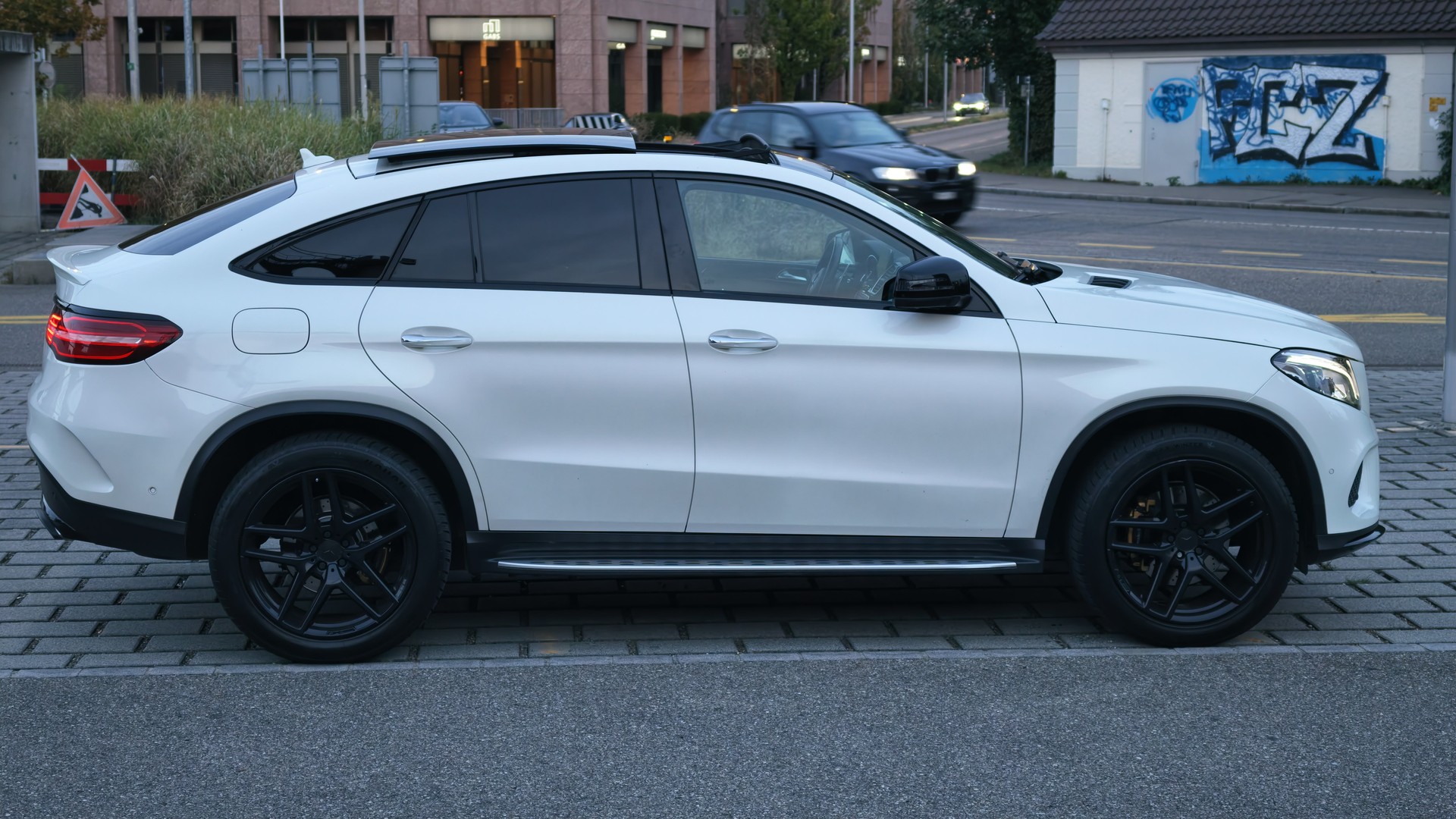MERCEDES-BENZ * CH Fahrzeug *AMG Line* Top Austattung