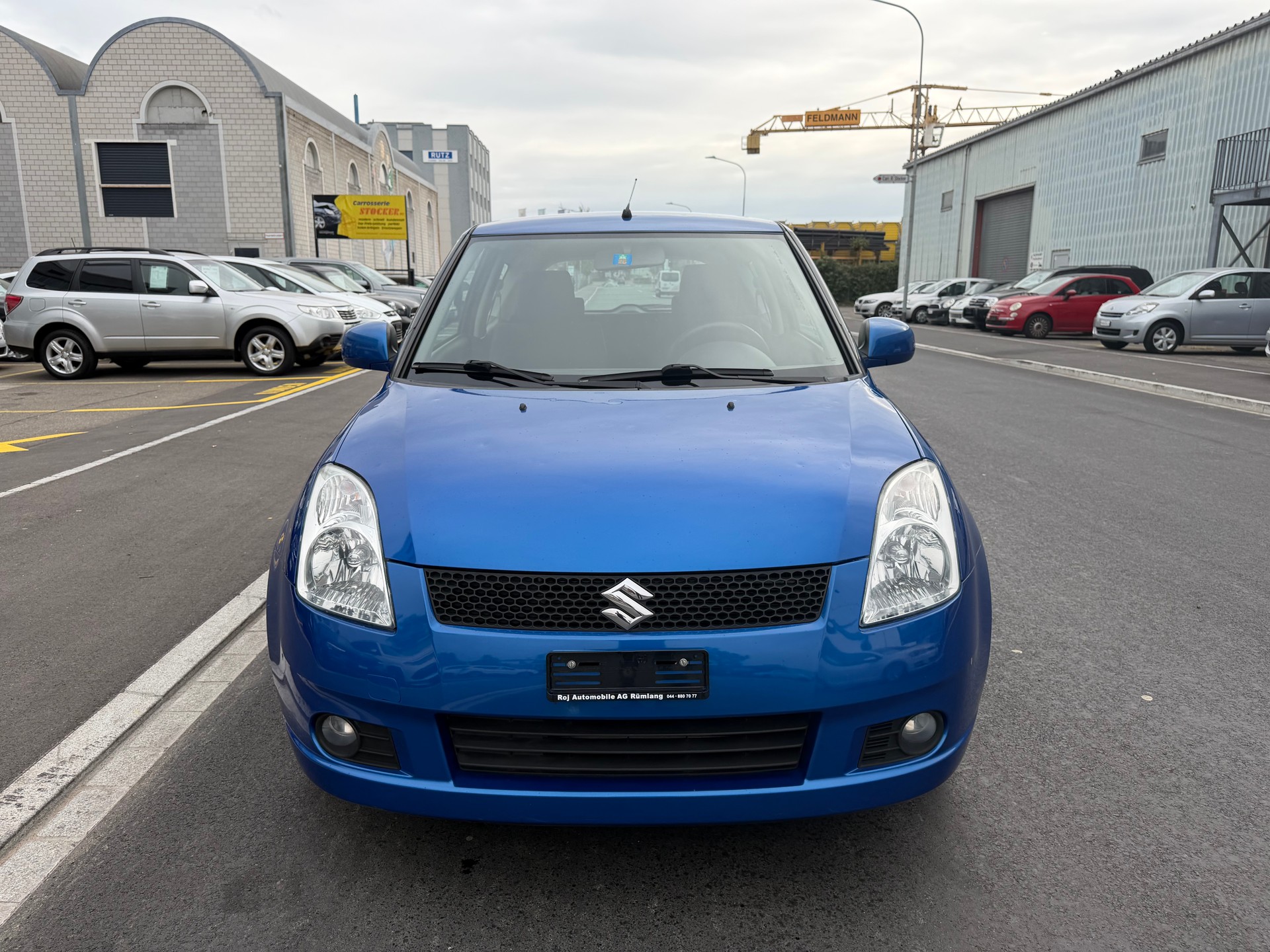 SUZUKI Swift 1.3i 16V GL-showroom-element-2
