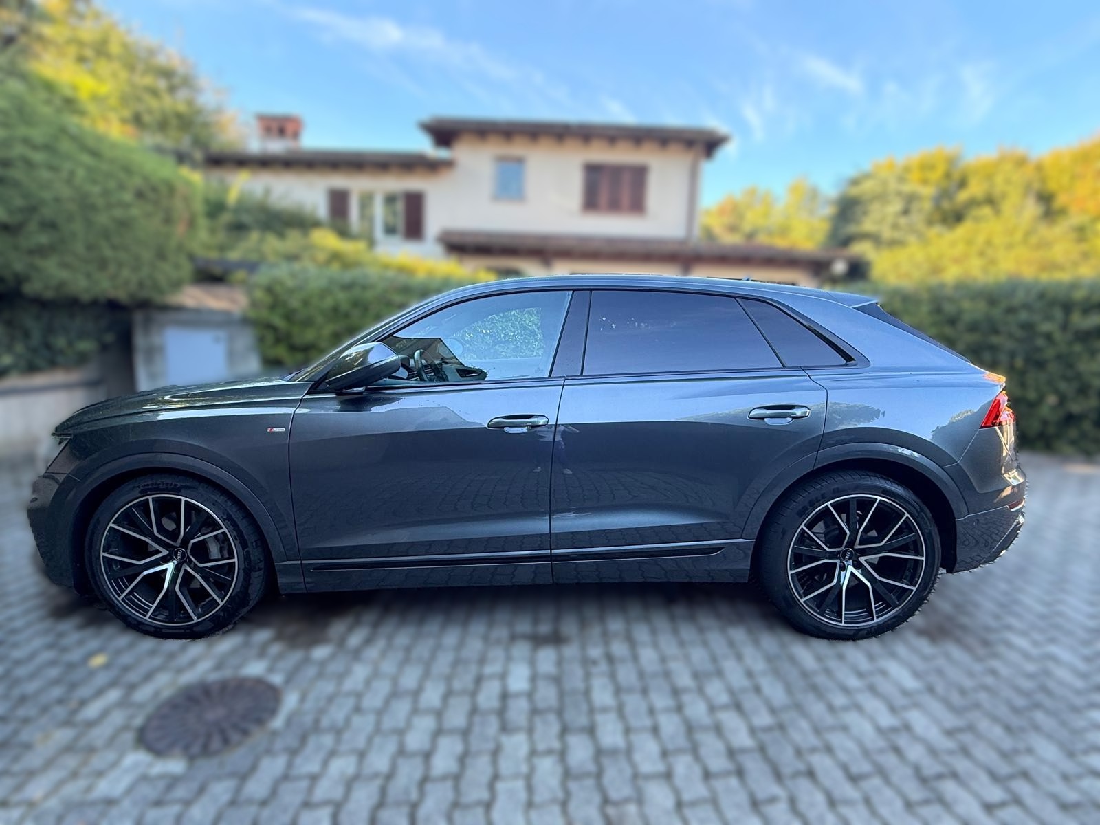 AUDI Q8 50 TDI quattro S line – ABT 330 PS – FULL OPTIONAL – GARANZIA AUDI CARLIFE PLUS 09/2027