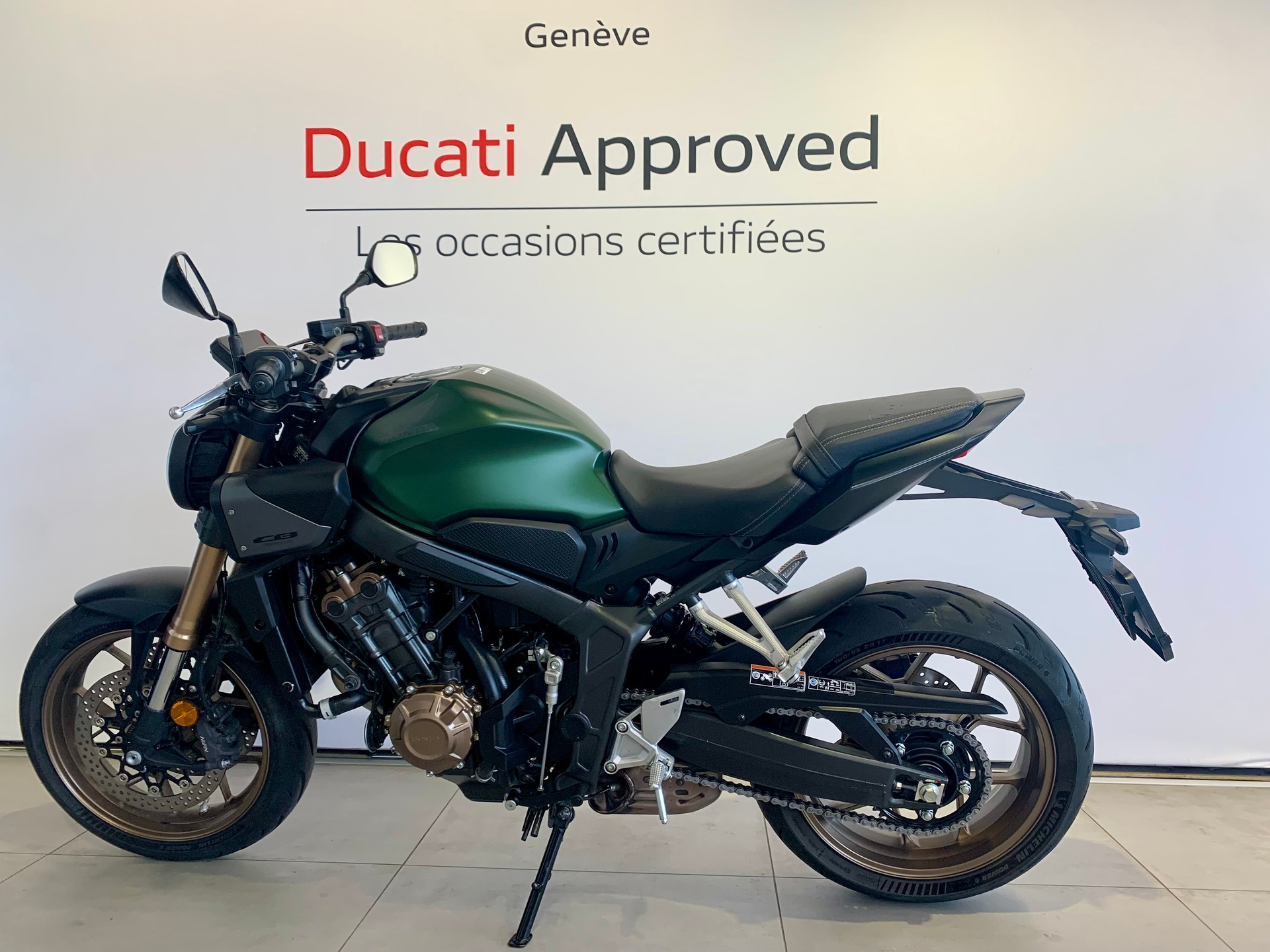 HONDA CB 650 R-image-1