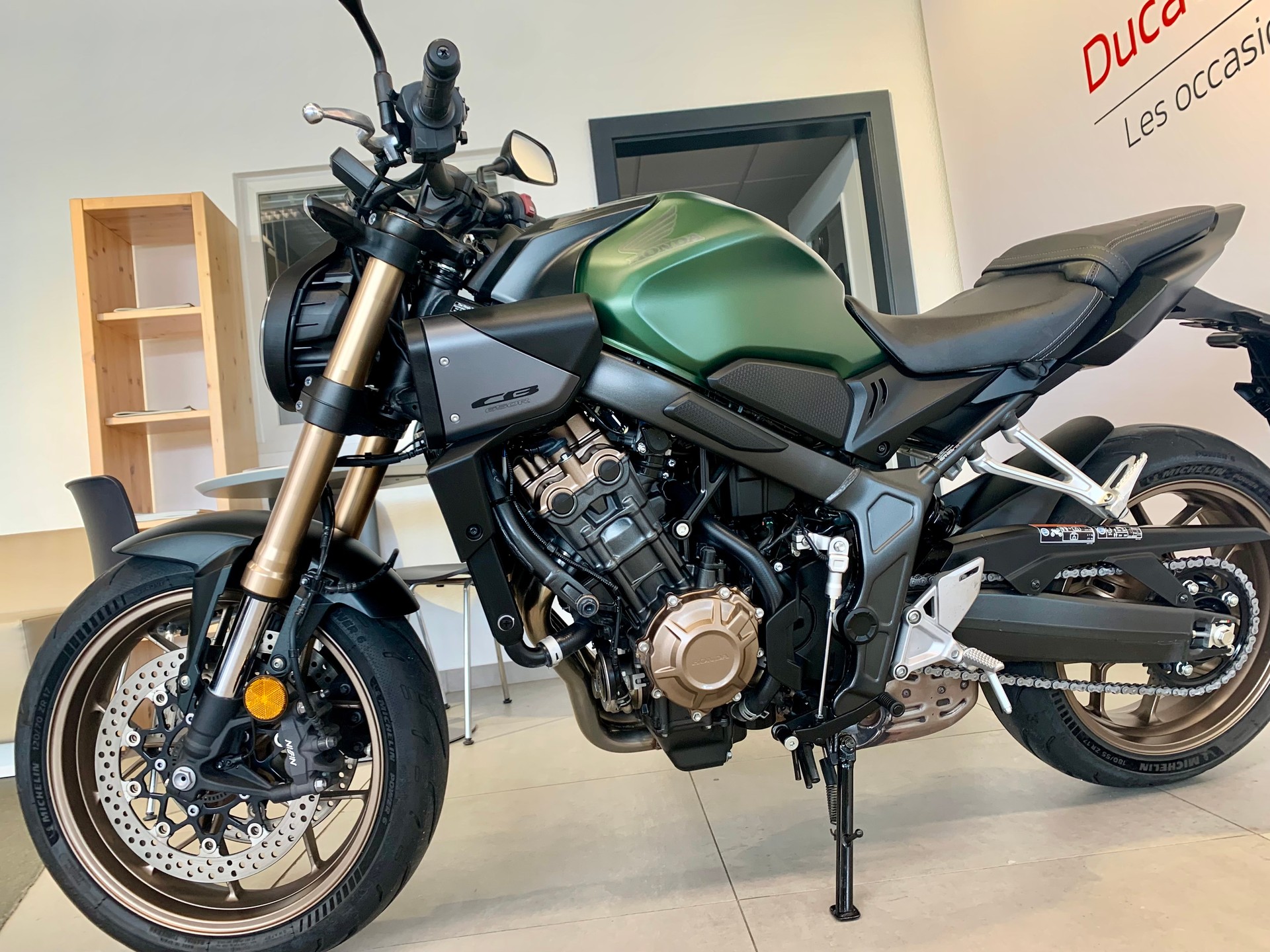 HONDA CB 650 R-image-6