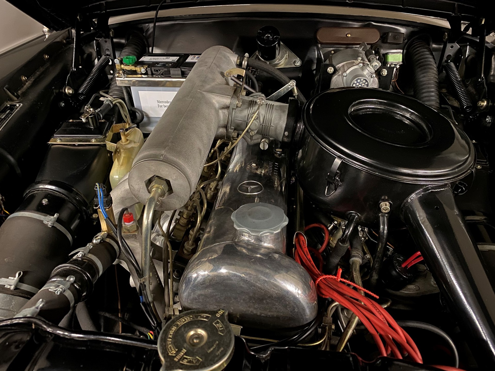 MERCEDES-BENZ-image-8