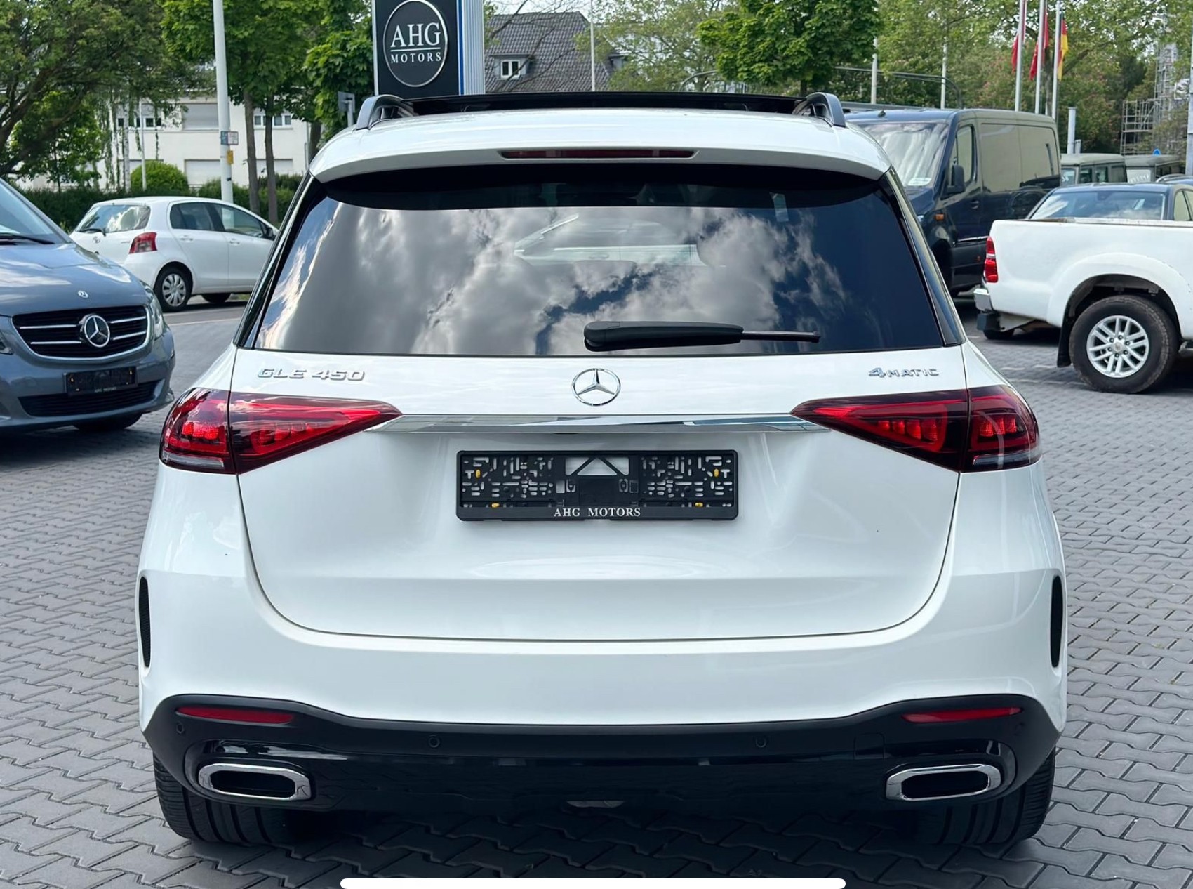 MERCEDES-BENZ GLE 450 4Matic AMG Line 9G-Tronic-image-2