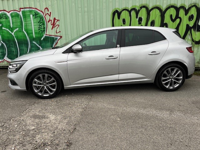 RENAULT Mégane 1.6 16V Turbo 90th Anniversary EDC-image-2