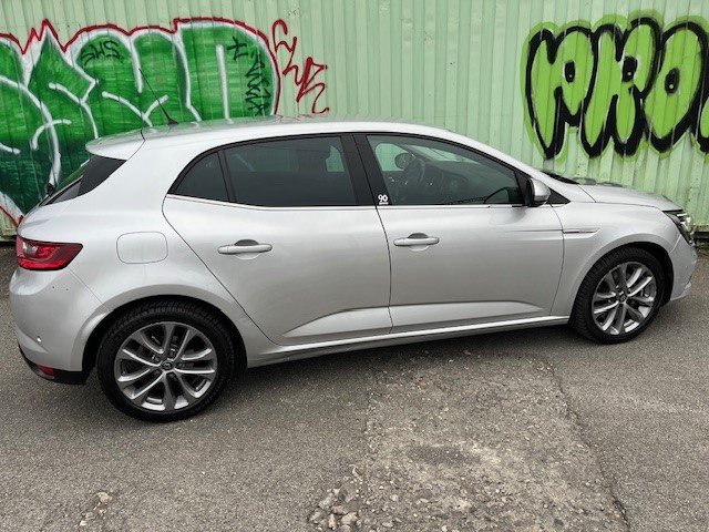 RENAULT Mégane 1.6 16V Turbo 90th Anniversary EDC-image-6