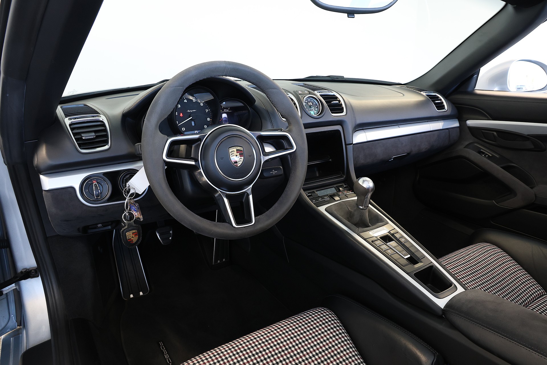 PORSCHE Boxster Spyder 3.8 *Porsche Approved*-image-12