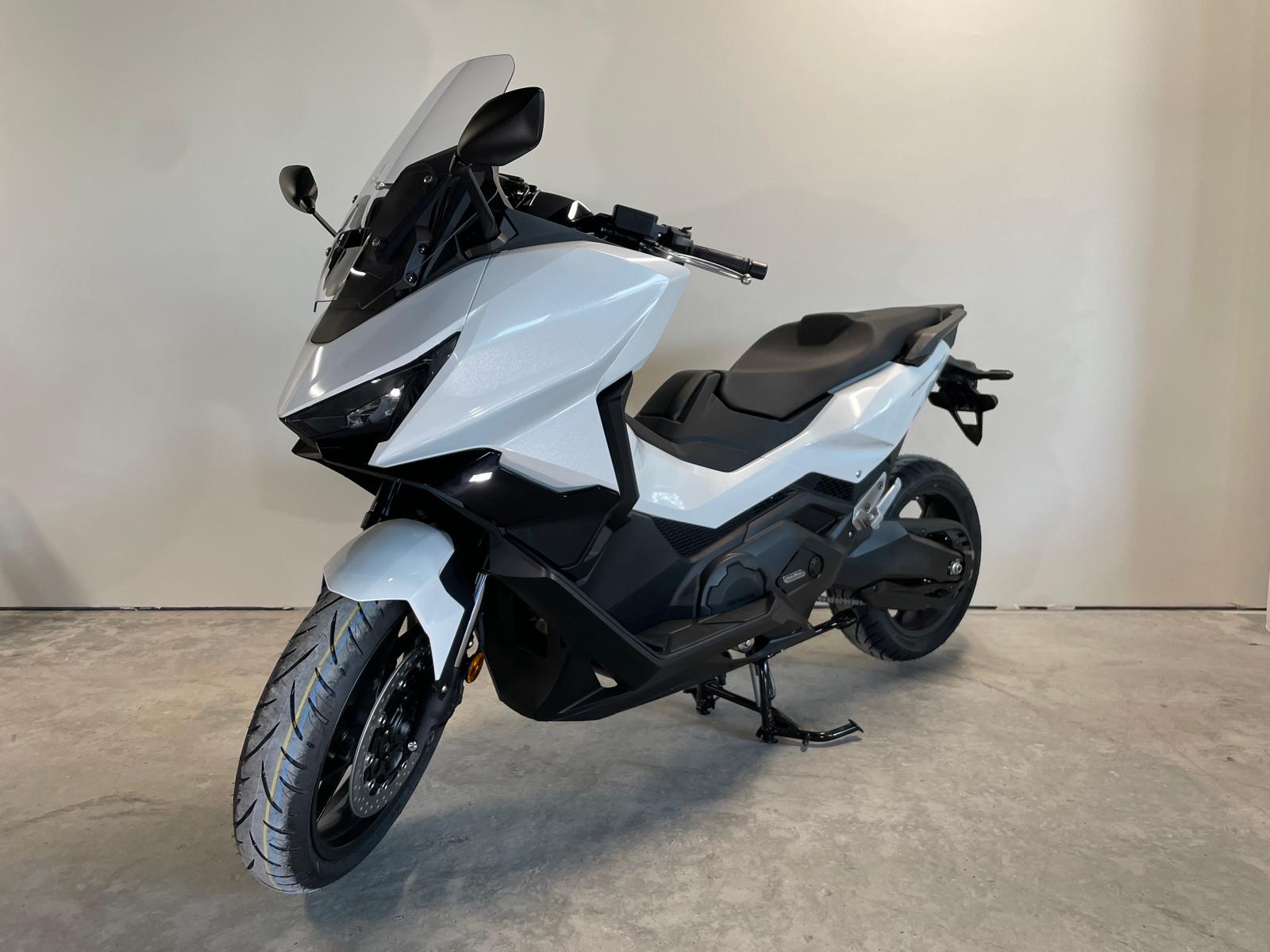 HONDA NSS 750-image-1