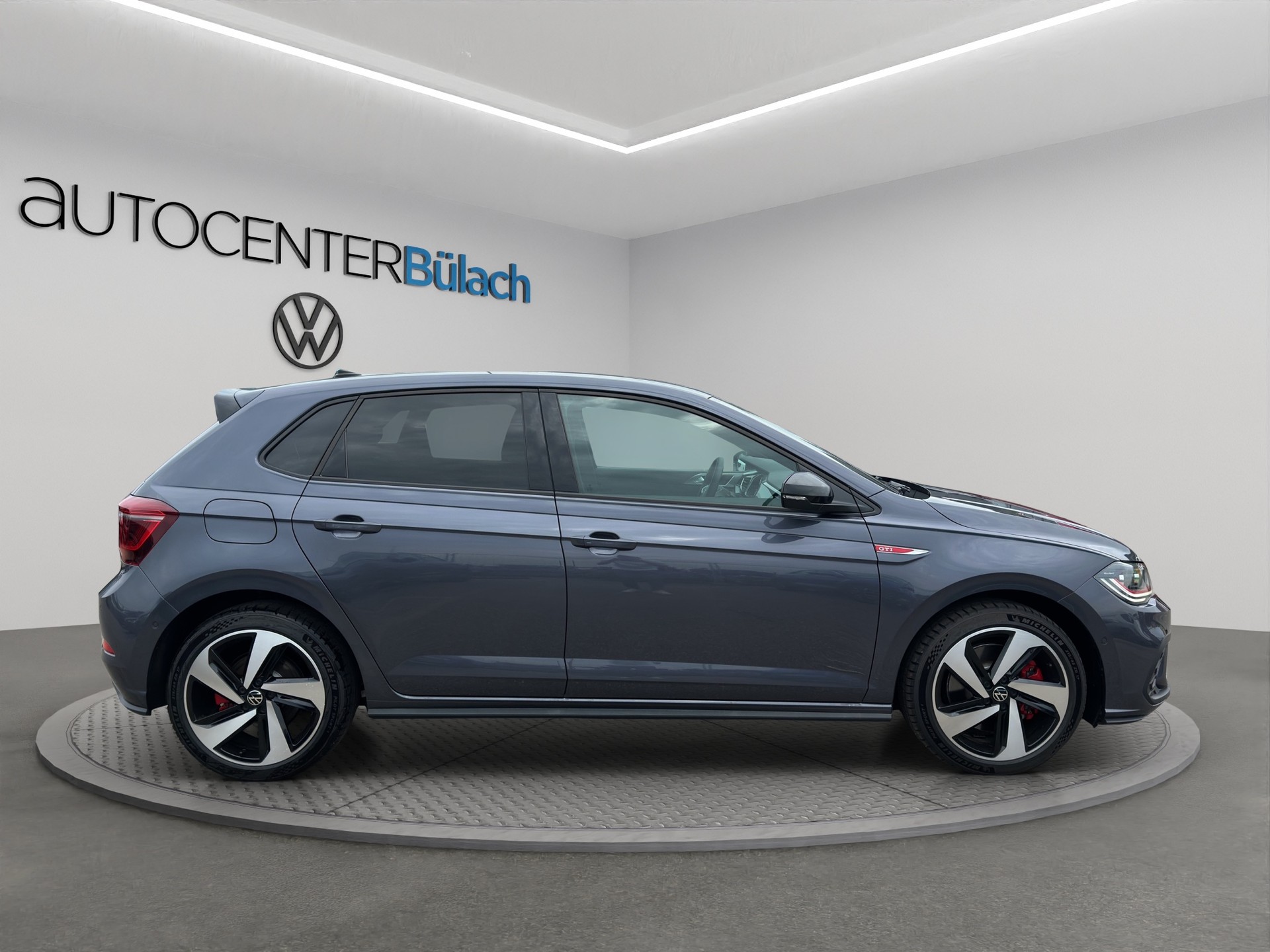 VW Polo 2.0 TSI GTI DSG-image-3
